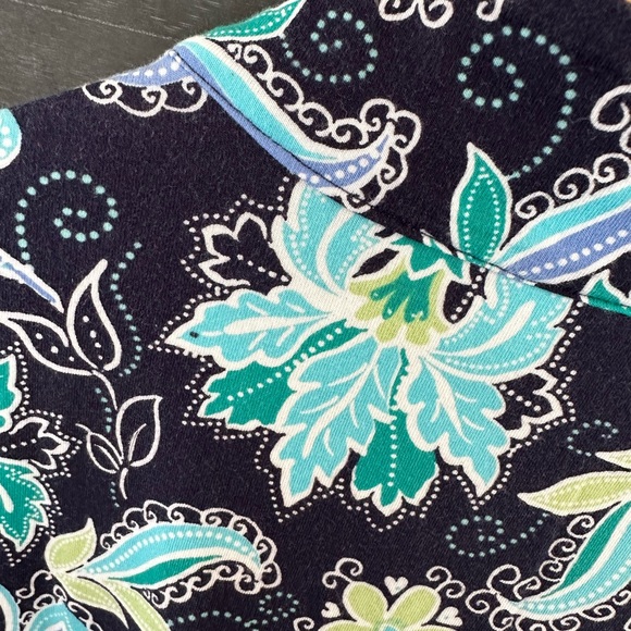 Appleseeds Women’s Quarter Snap Long Sleeve Petite Medium Navy/Green Paisley - Picture 6 of 6